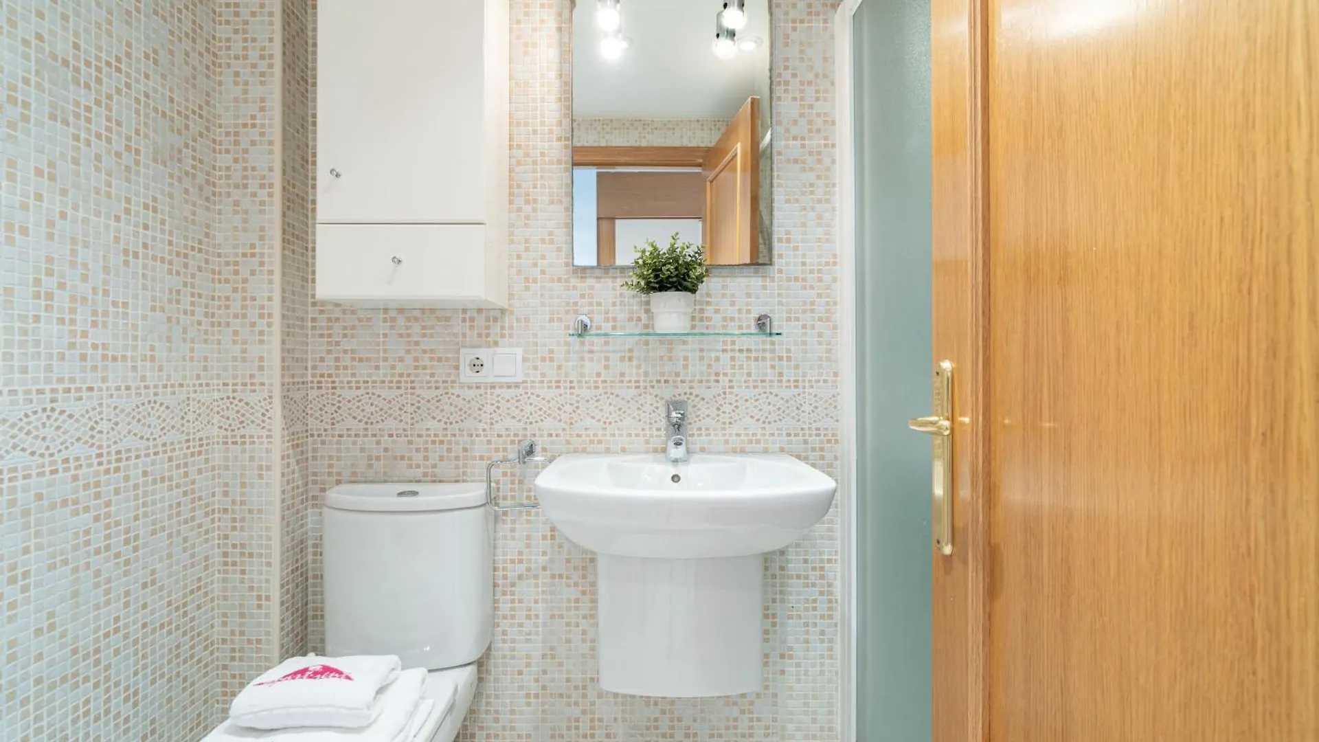 Apart-Rent Apartment Port Salins 0163 Empuriabrava Spain